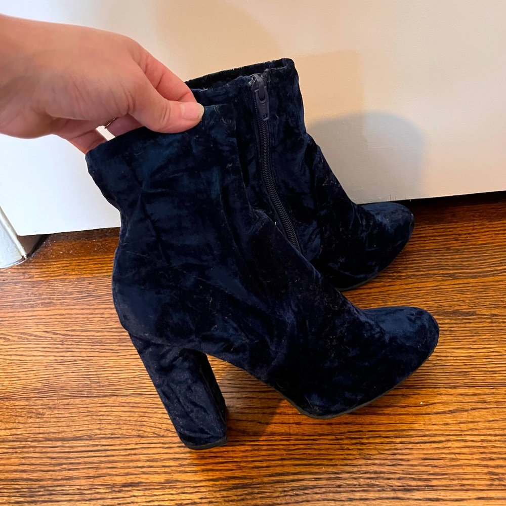 Royal blue velvet heels
